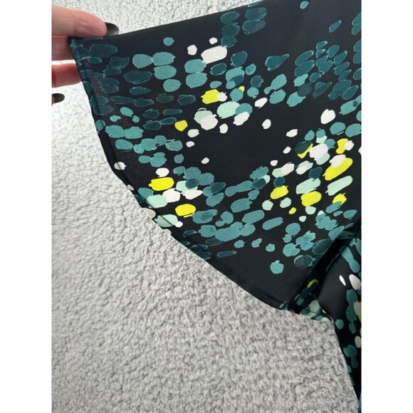 Torrid Womens Abstract Print Short Sleeve Dress Size 2 With Pockets - Picture 5 of 8